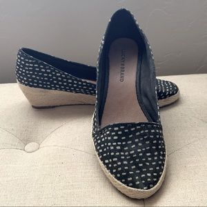 Lucky Brand Black Printed Jute Wedge. Size 8